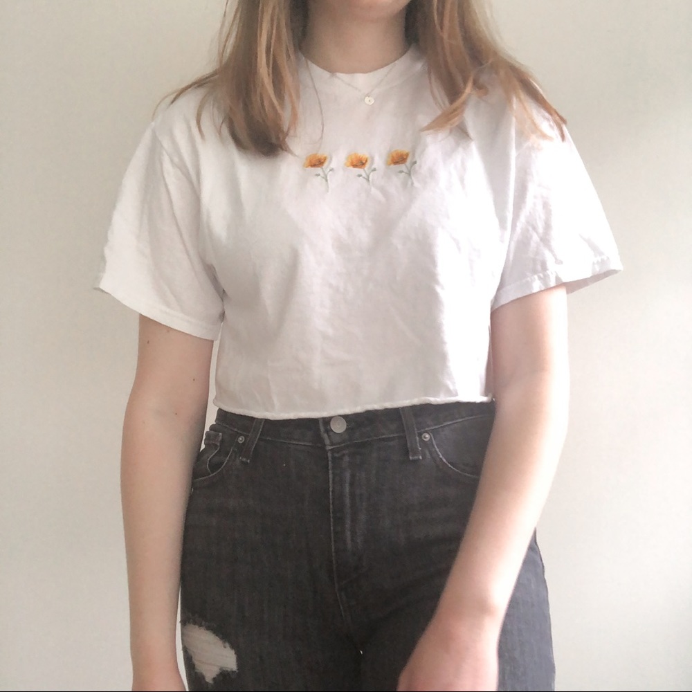 Flower Brandy Melville Short Sleeve Shirt